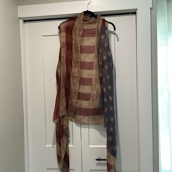 Vintage American Flag Vest Cover-Up - Picture 4 of 7